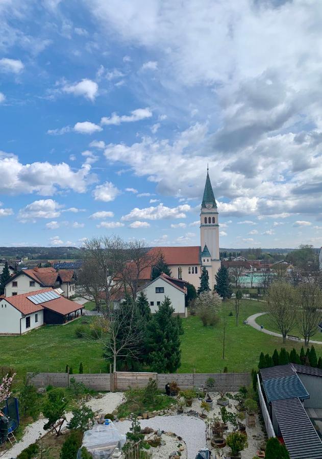 Hotel Maj Inn Moravske-Toplice Exteriör bild