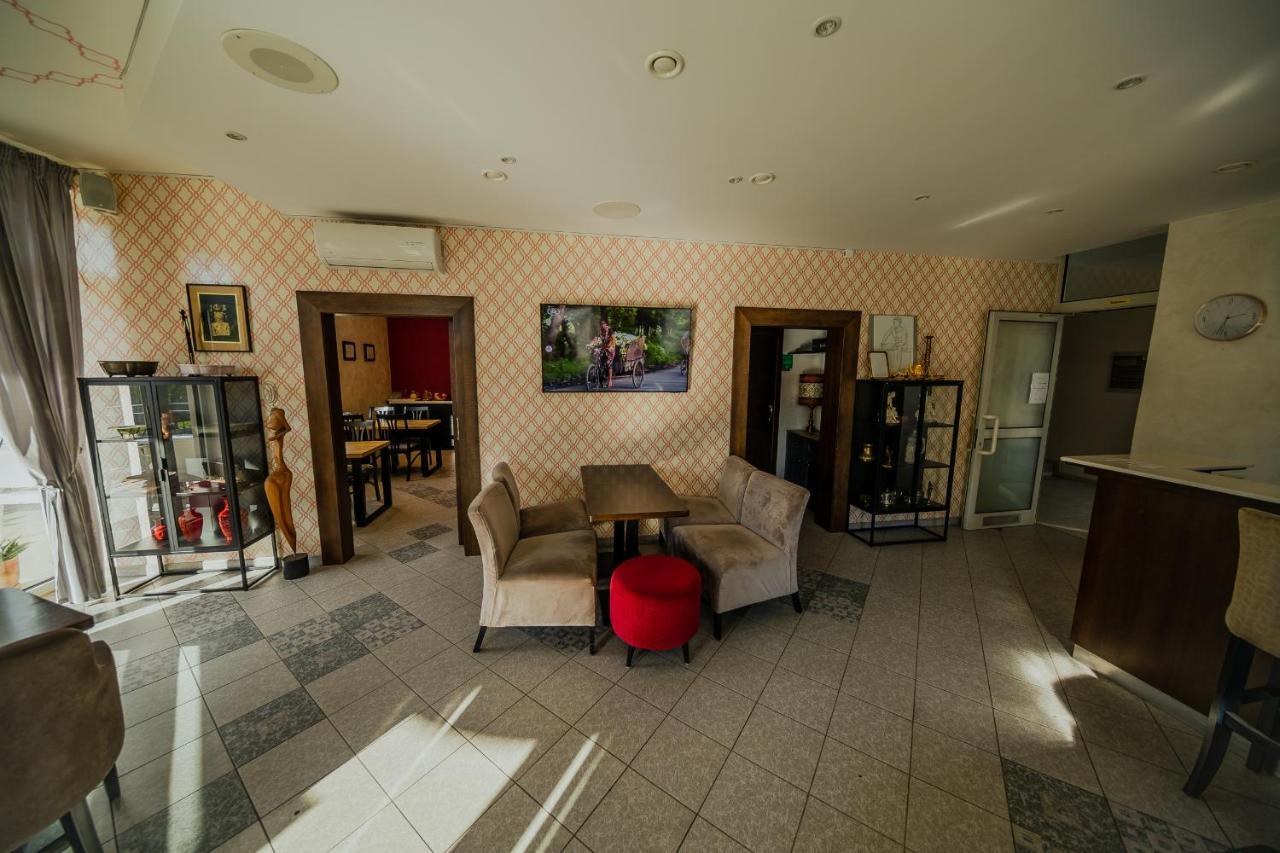 Hotel Maj Inn Moravske-Toplice Exteriör bild