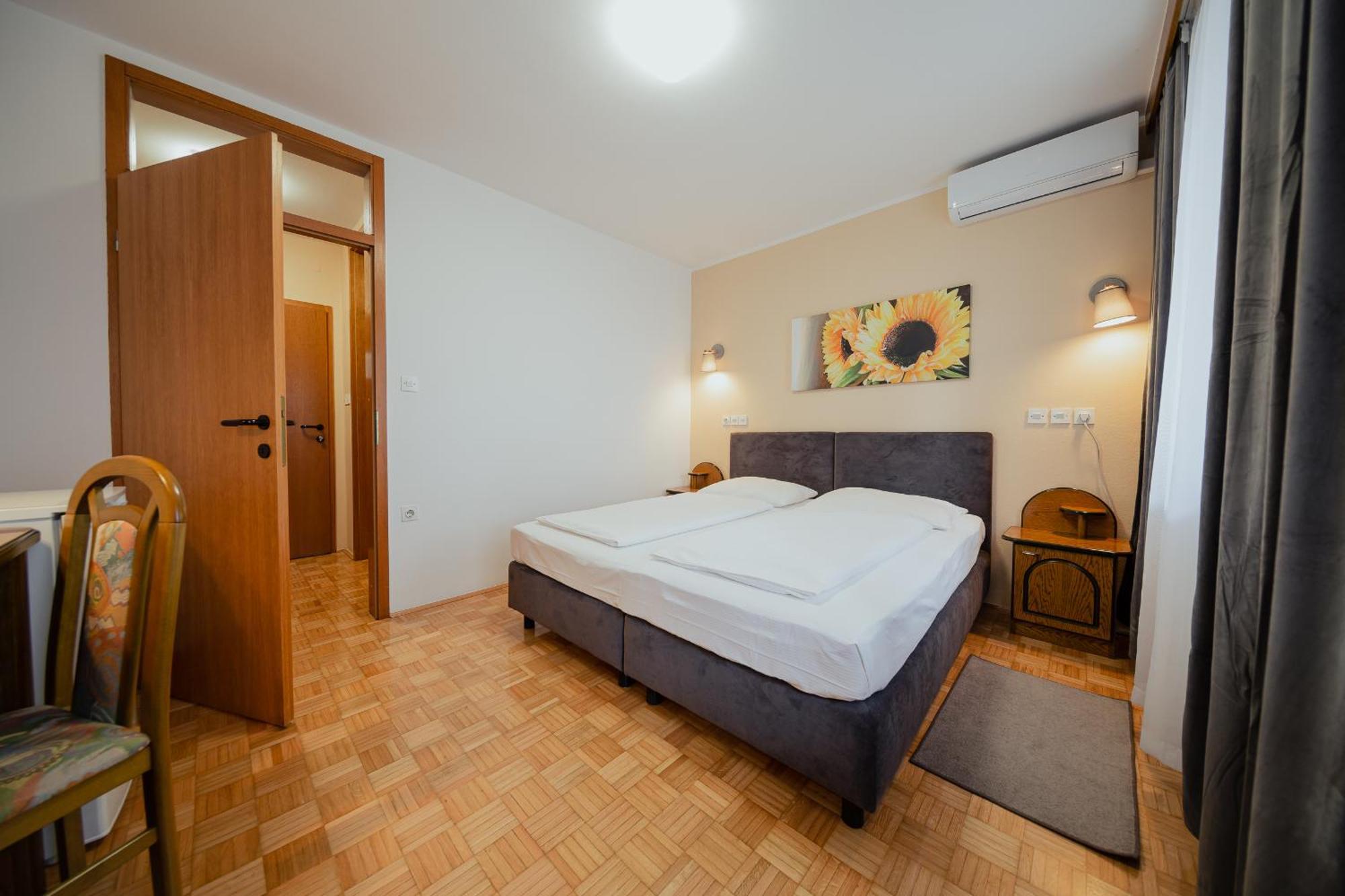 Hotel Maj Inn Moravske-Toplice Exteriör bild