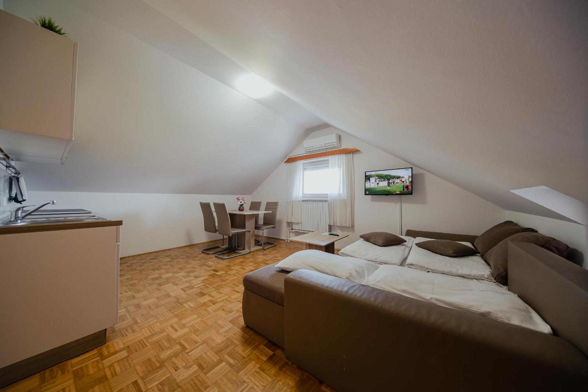 Hotel Maj Inn Moravske-Toplice Rum bild